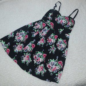 Strapless Pleated Floral Mini Tube Dress